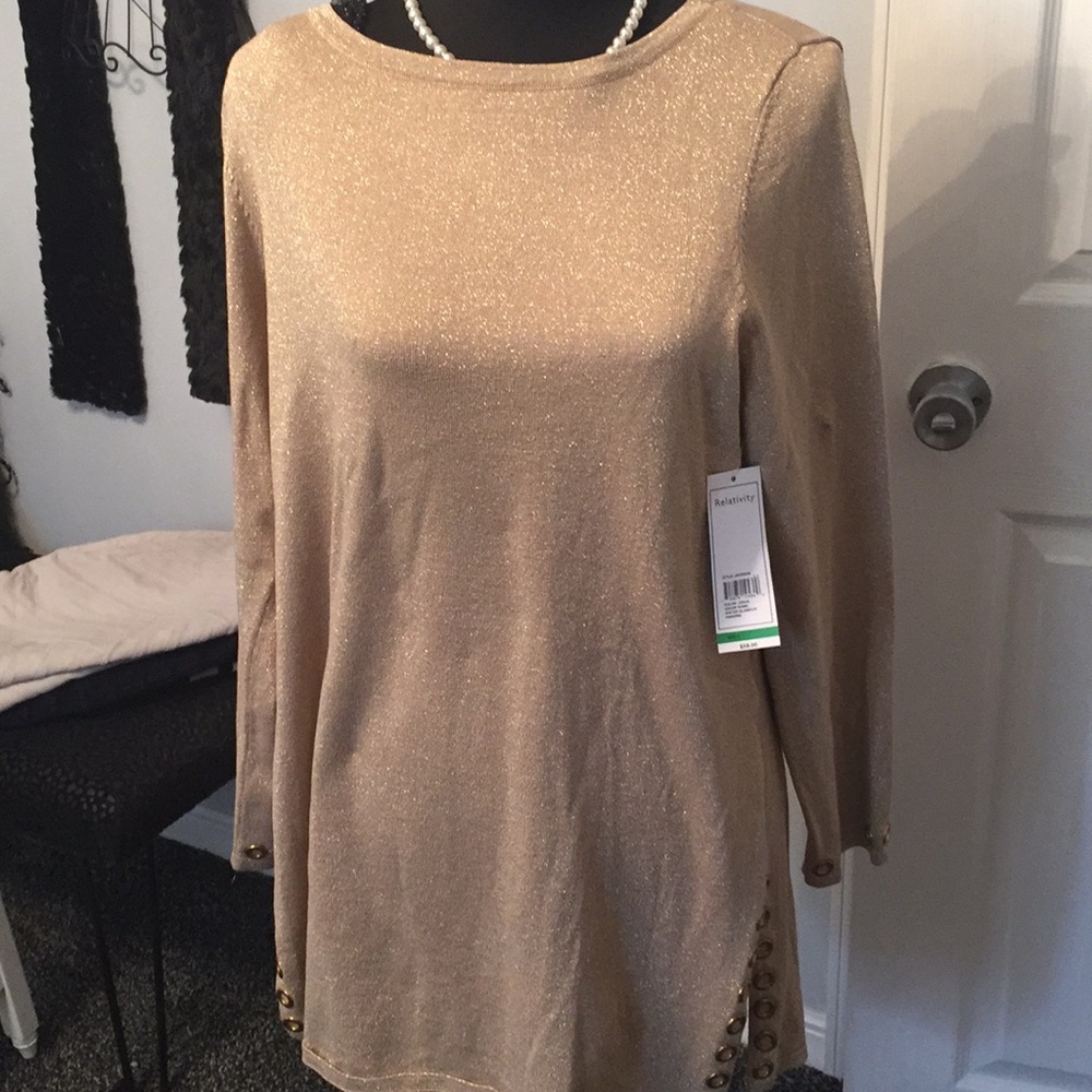 Ladies Gold Sweater Large NEW